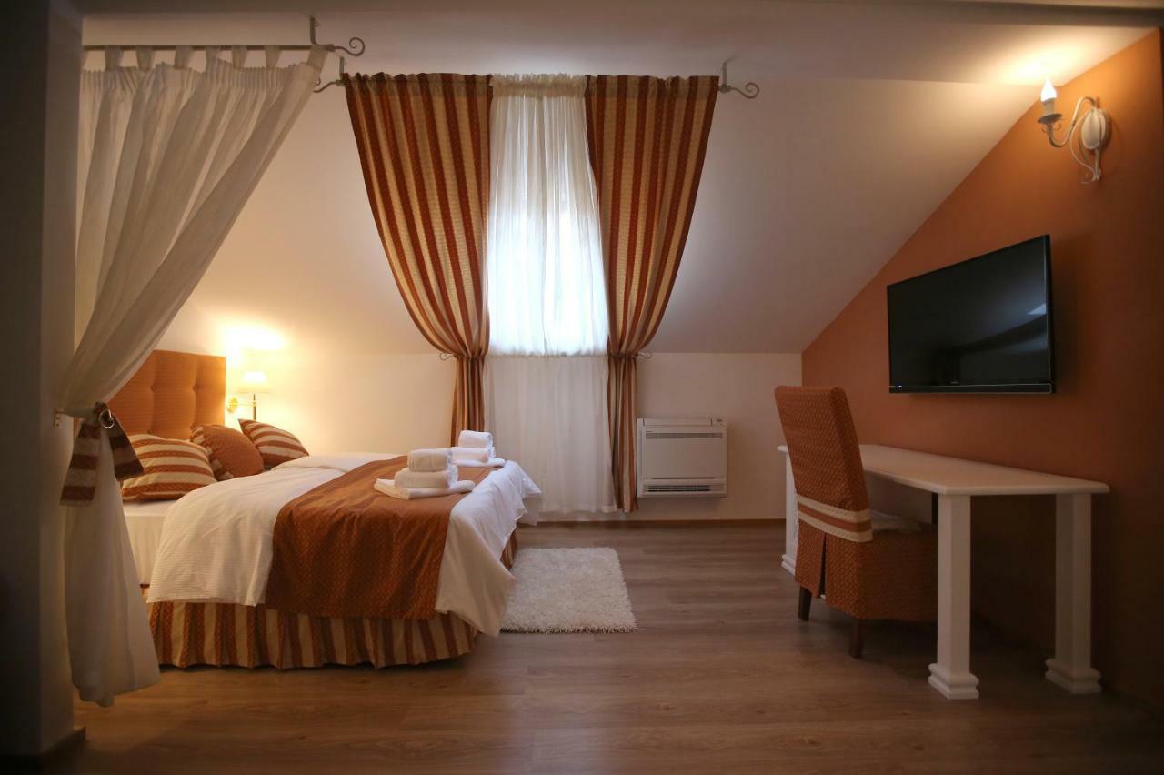 Citta Vecchia B&B Krk Town Eksteriør billede