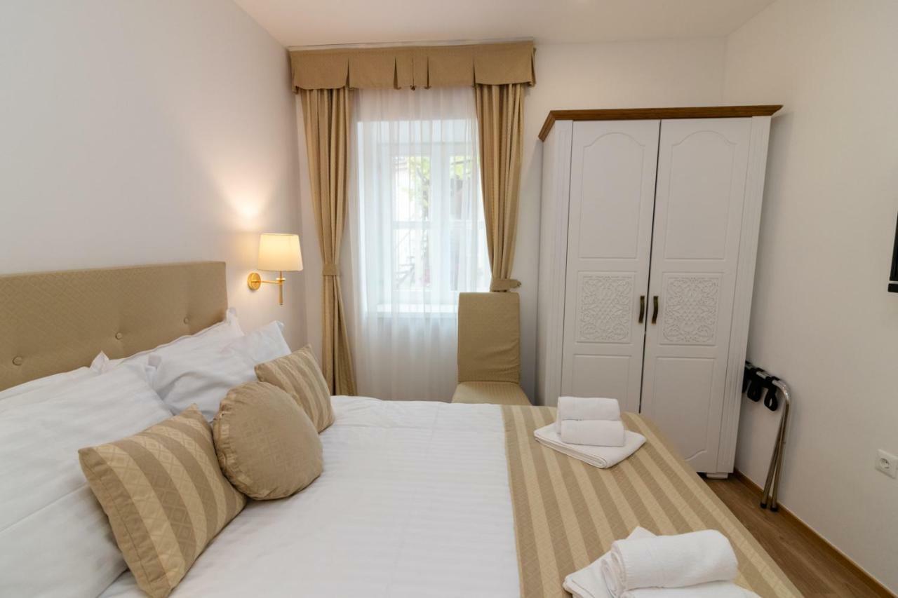 Citta Vecchia B&B Krk Town Eksteriør billede