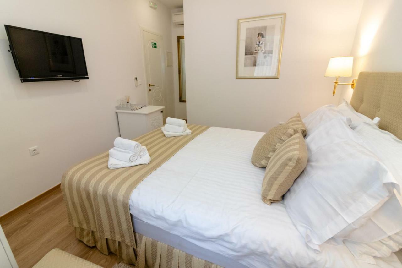 Citta Vecchia B&B Krk Town Eksteriør billede