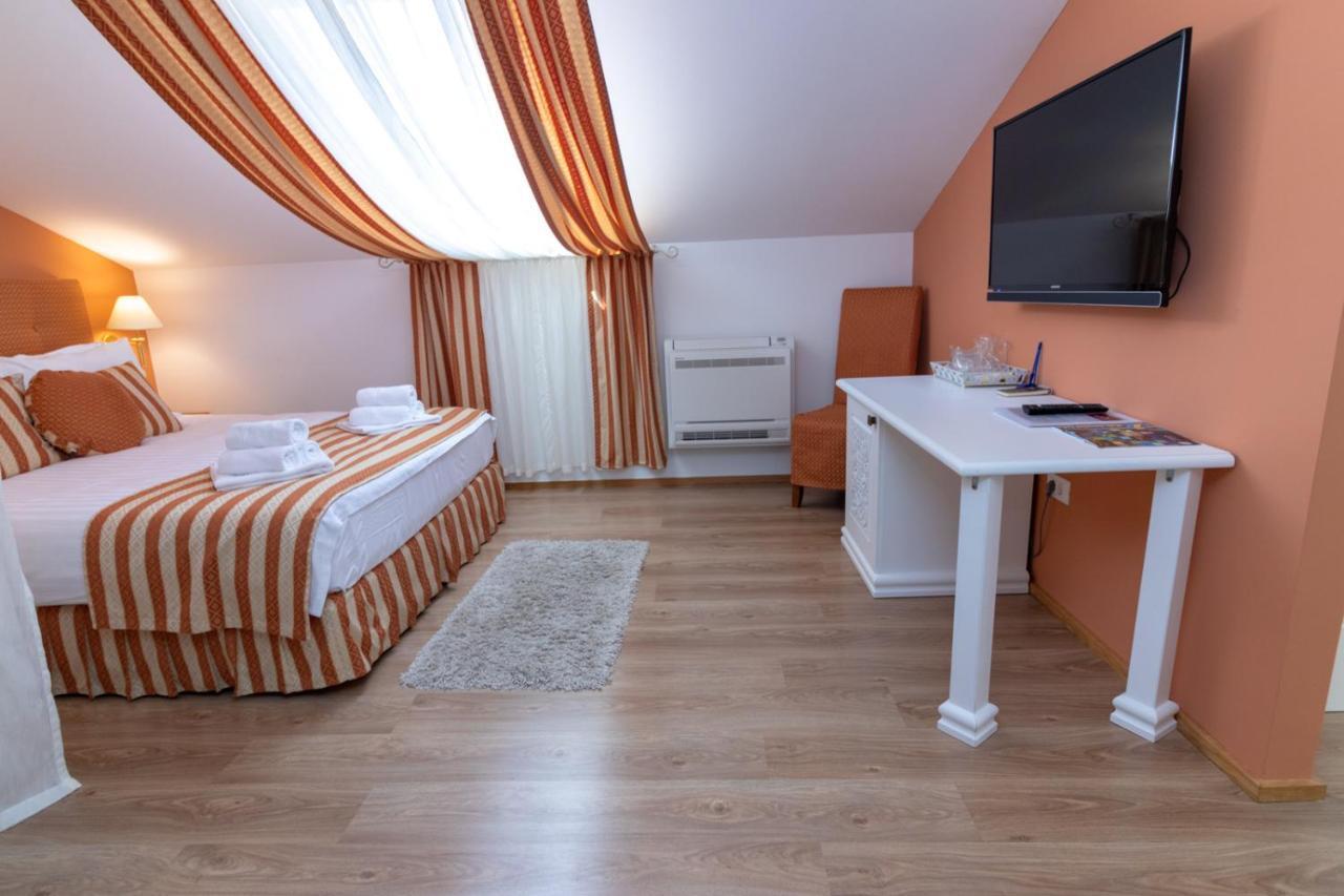 Citta Vecchia B&B Krk Town Eksteriør billede